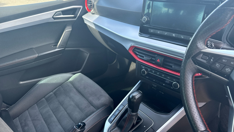 SEAT Arona 1.0 TSI 110 FR Edition 5dr DSG Petrol Hatchback